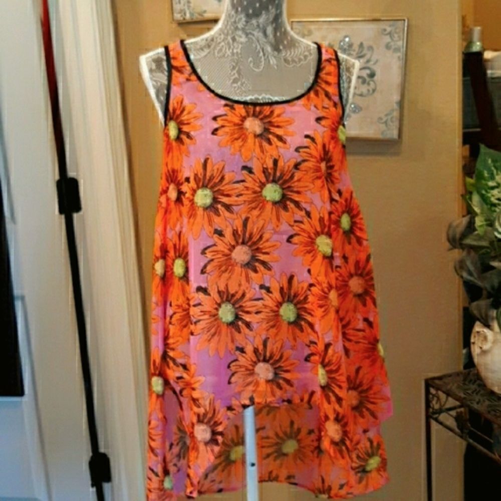 PRICE IS FIRM! BRAND NEW Angie Sleeveless Hi-Lo Tank Tops - Picture 6 of 10